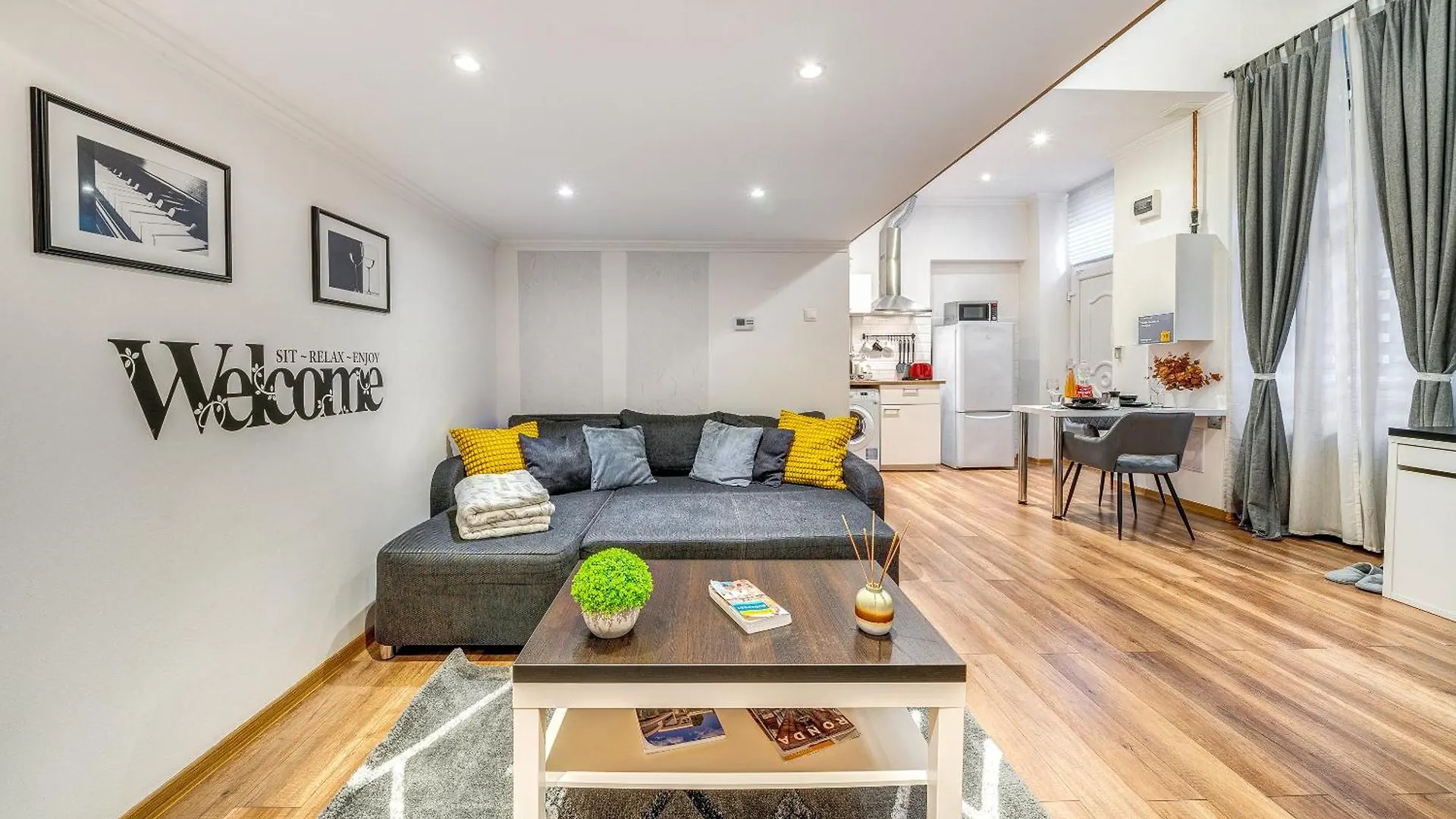 Apartamento Sweet Dreams At Oktogon Downtown Budapest 0*,