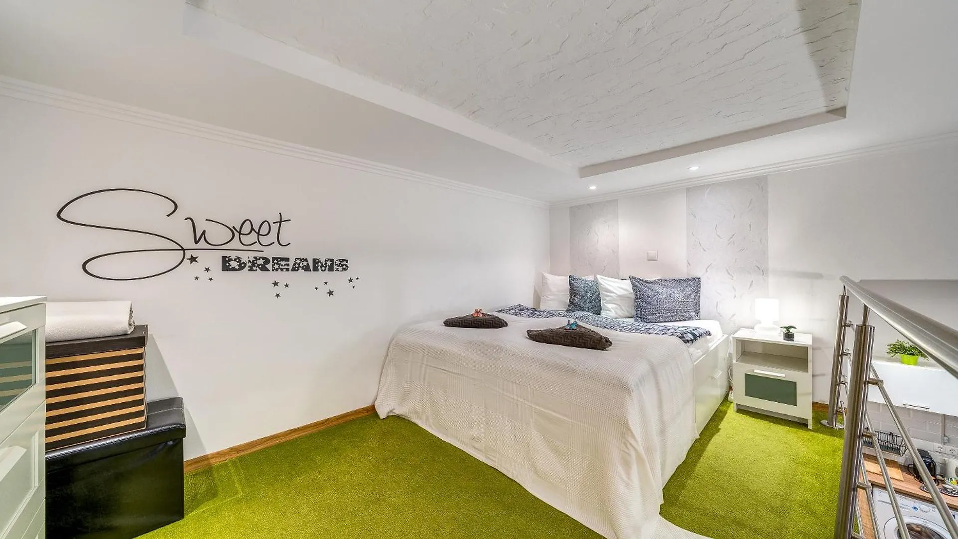 Sweet Dreams At Oktogon Downtown Apartment Budapest